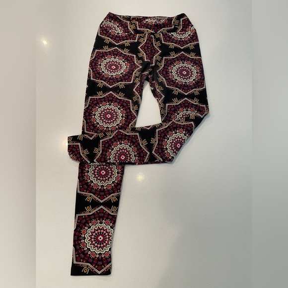 LuLaRoe one size leggings - Picture 1 of 2